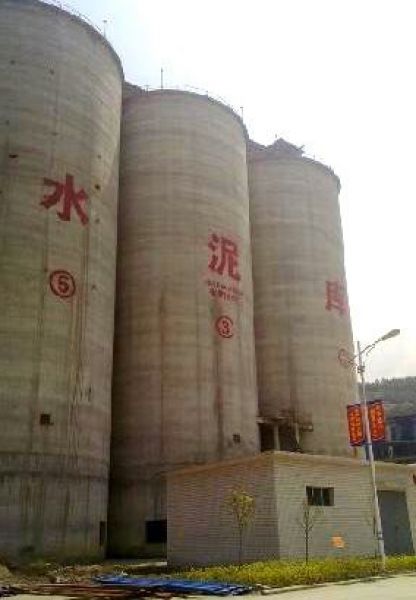 水泥庫清庫，清理鋼板倉