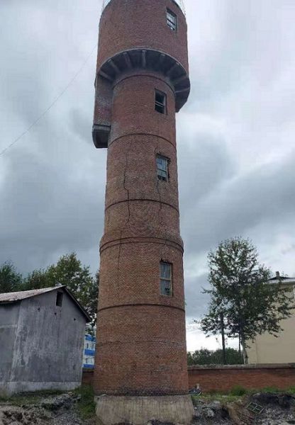 煙囪拆除，水塔拆除